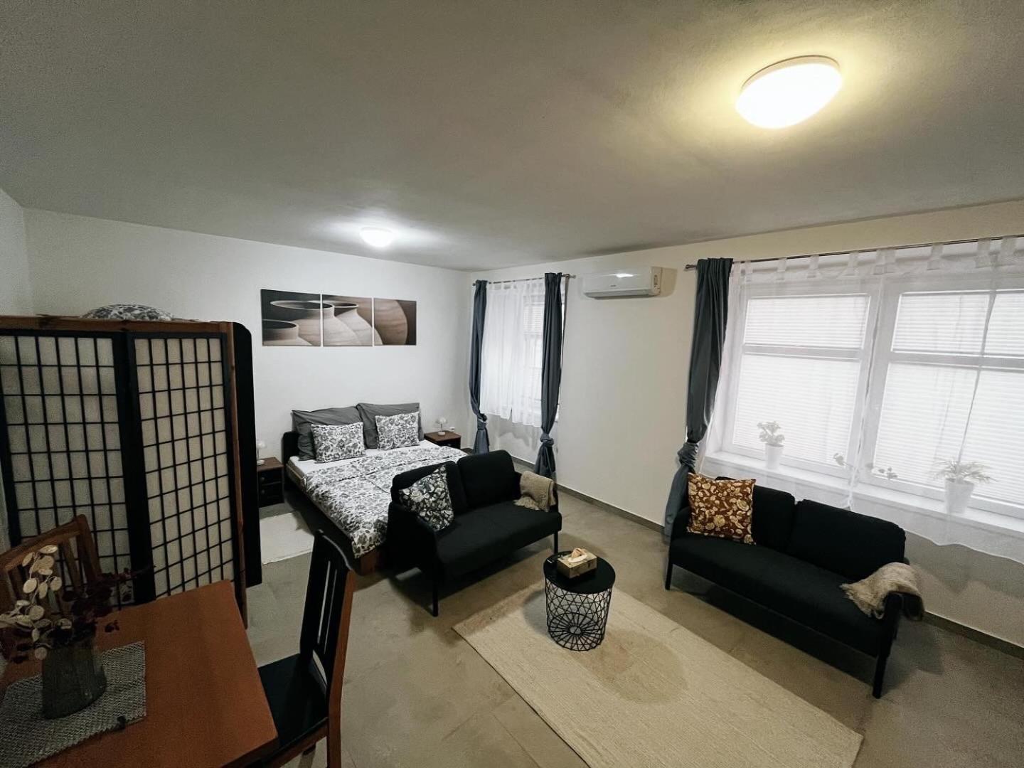 Fara No71 Apart 2 Libice nad Cidlinou Luaran gambar